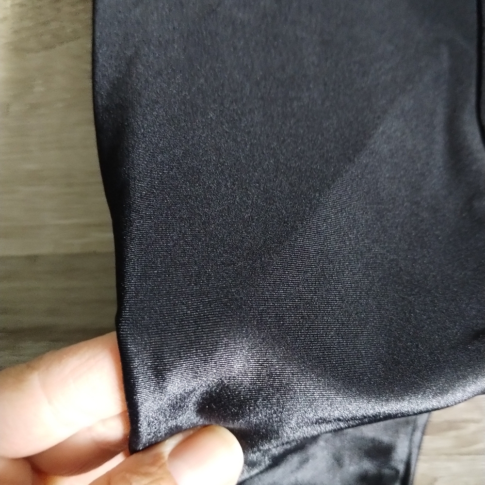 Koral Black X-Small Leggings - Picture 3 of 5